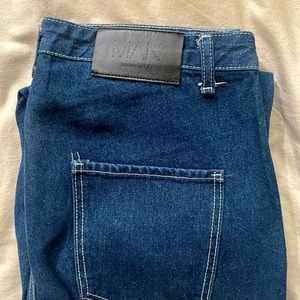 Dark blue loose fit jeans